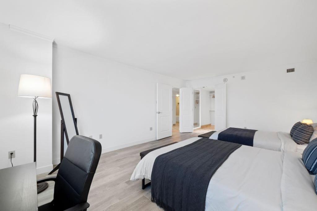 2Br 3Ba Beachfront Rental In Town Cozysuites Atlantic City Esterno foto